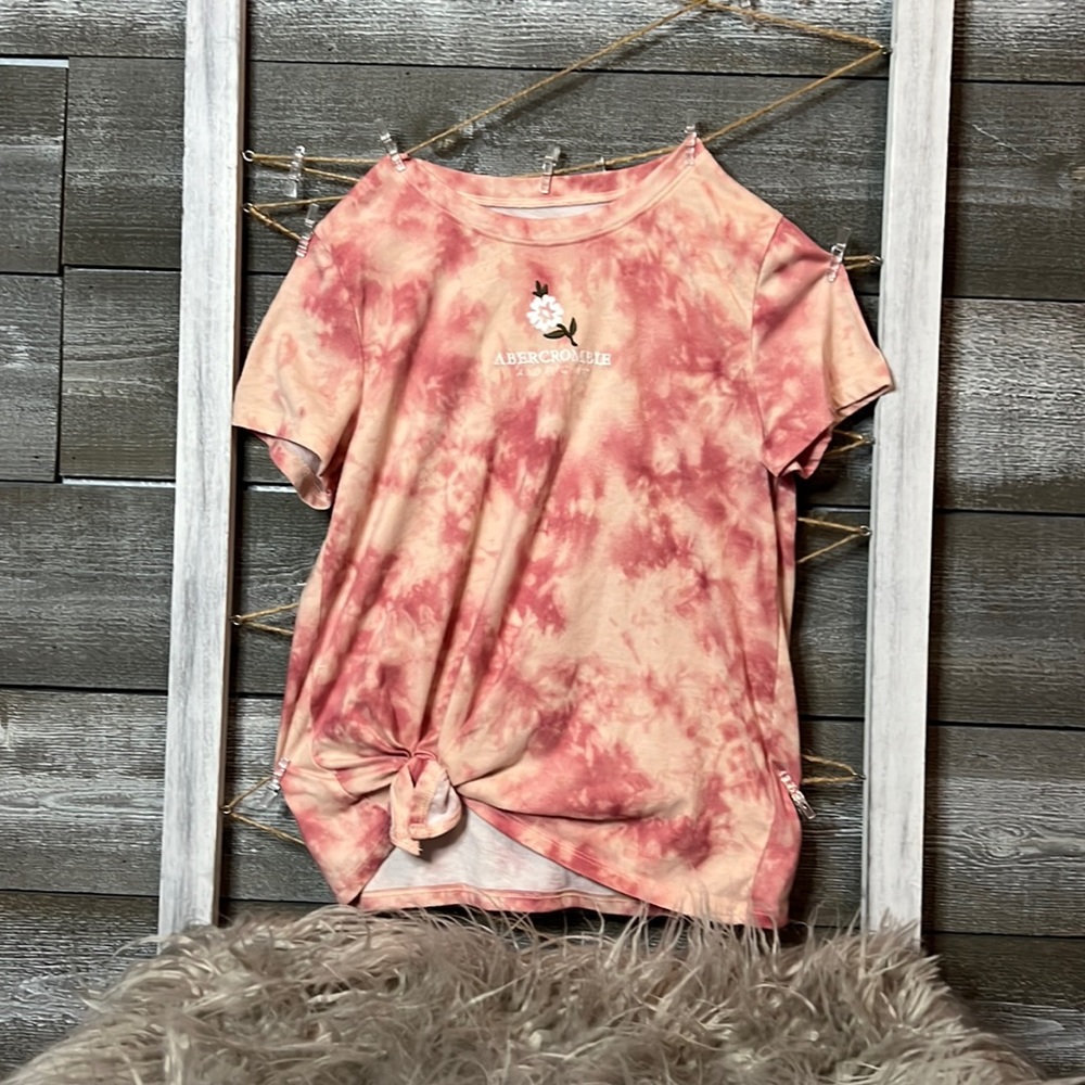 Tie dye t-shirt